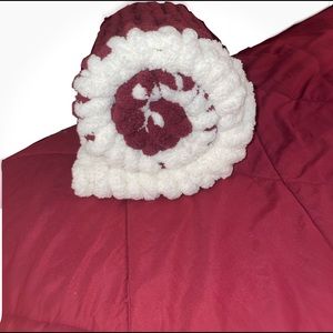 A knitted baby blanket ❣️